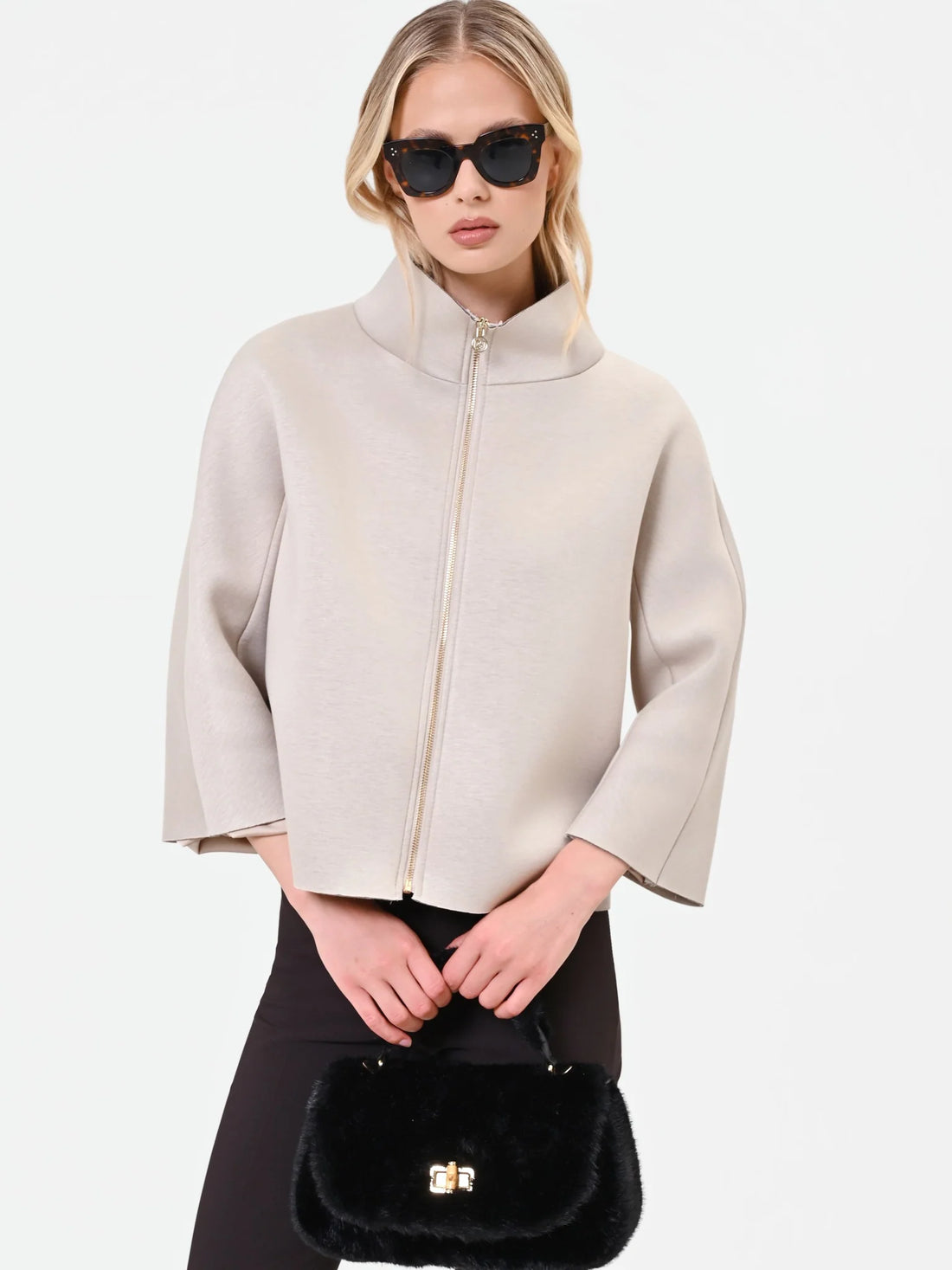 Rinascimento jasje met opstaande kraag beige - gestyled