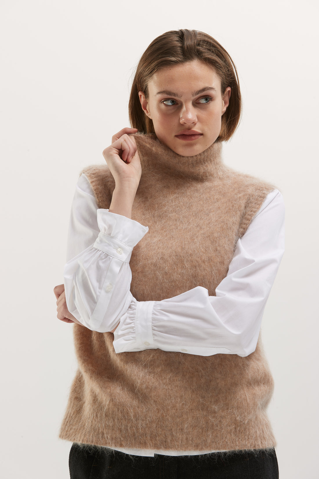 Senso SAXA damesblouse S2935 - Ecru - sfeerfoto 2