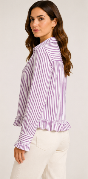 Damesblouse van OUI met wit-violet streeppatroon en volantafwerking